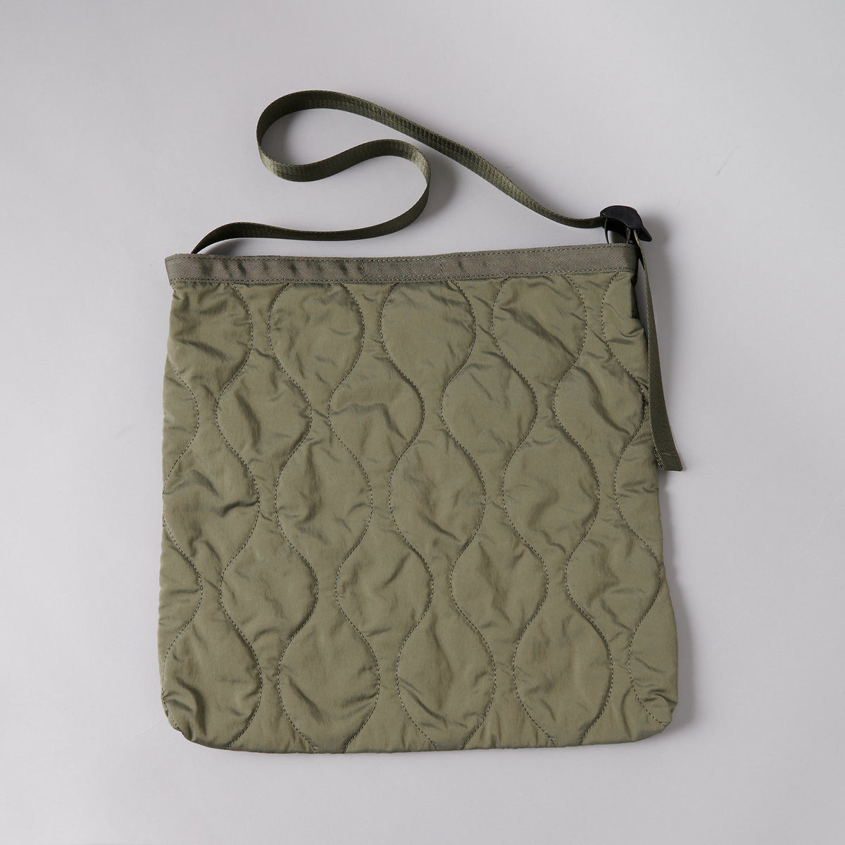 【予約商品】VALORANT ブラインドキーキャップ&ショルダーバッグ(オリーブ)セット【5,570円おトク】