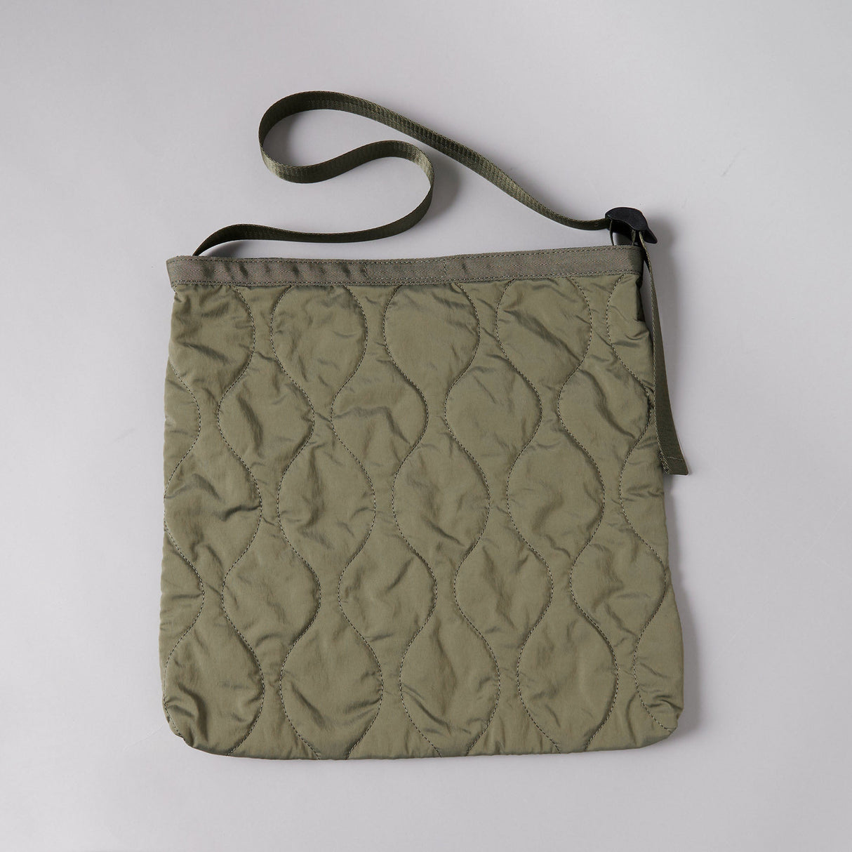 VALORANT ショルダーバッグ (VLRNT×UA)Olive