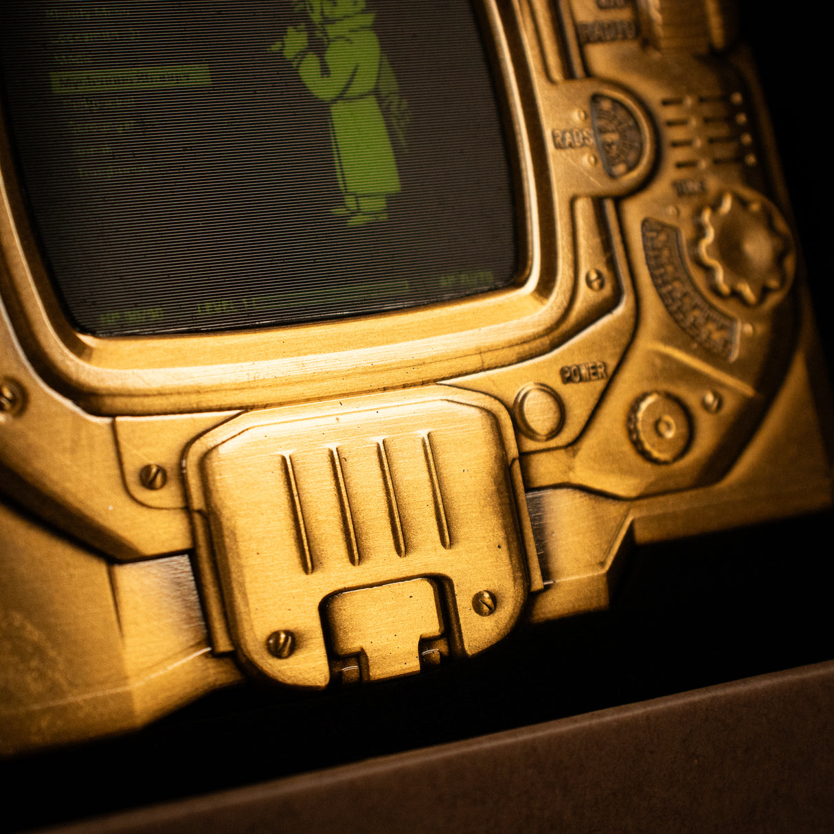 【予約商品】Fallout Pip-Boy レンチキュラー インゴット ミステリアス・ストレンジャー(シリアルナンバー入り)