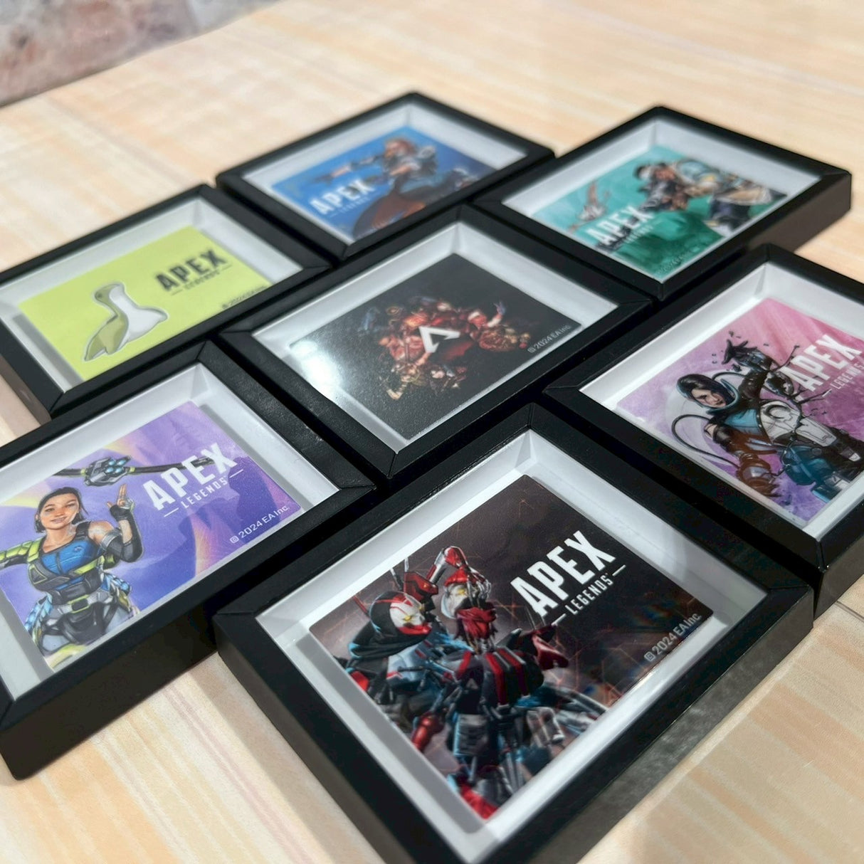 Apex Legends トレーディングフレーム シーズンアート C(マグネット付き)