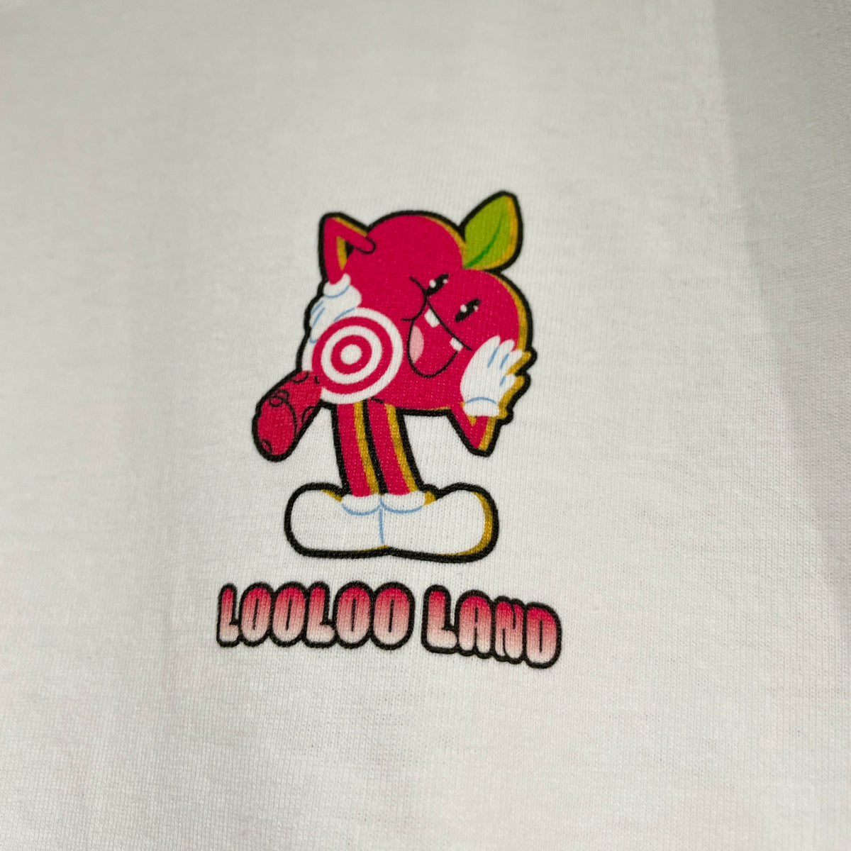 HELLUVA BOSS Tシャツ(サーカスにて/ルールーランド)