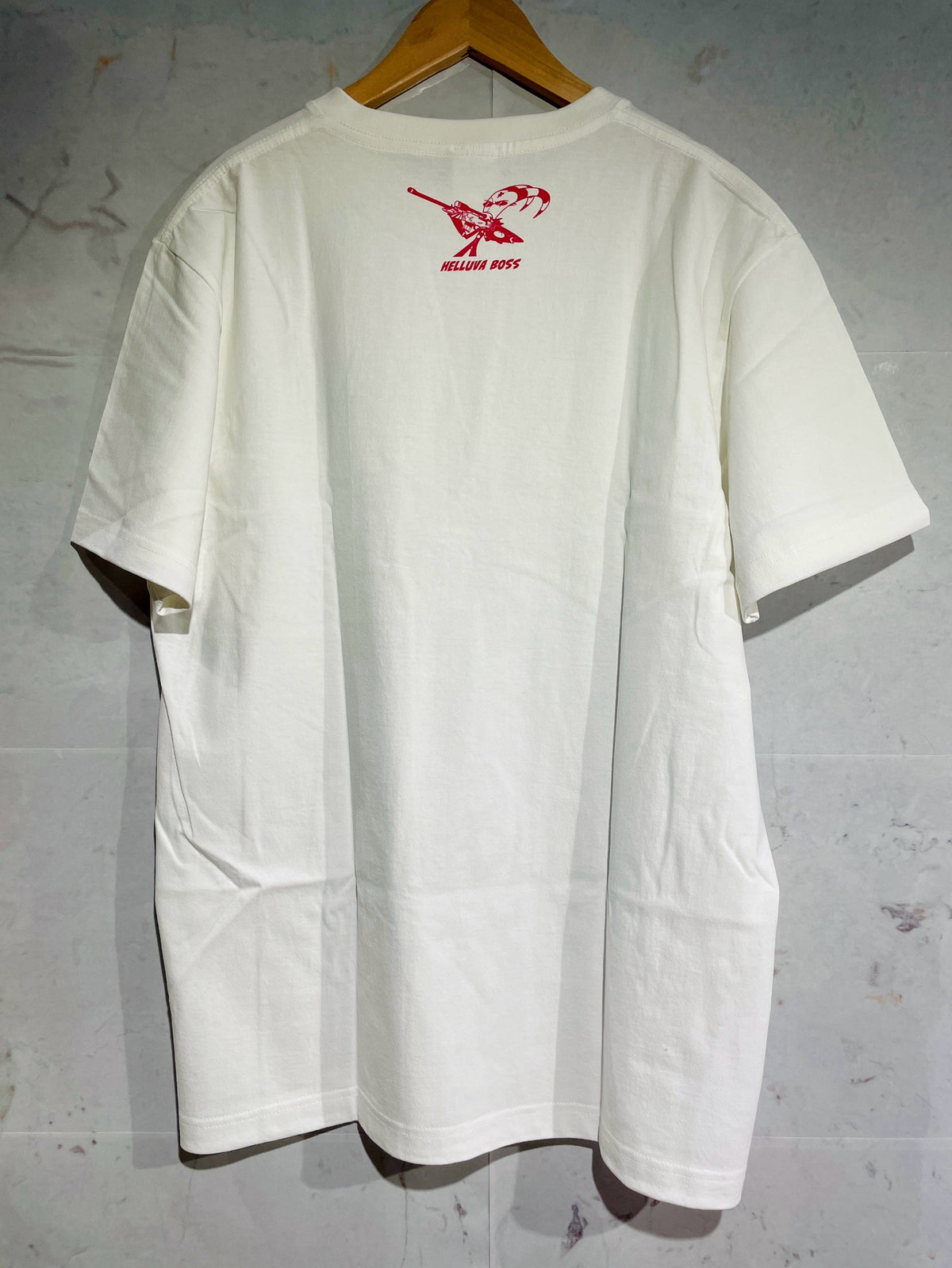 HELLUVA BOSS Tシャツ(サーカスにて/ルールーランド)