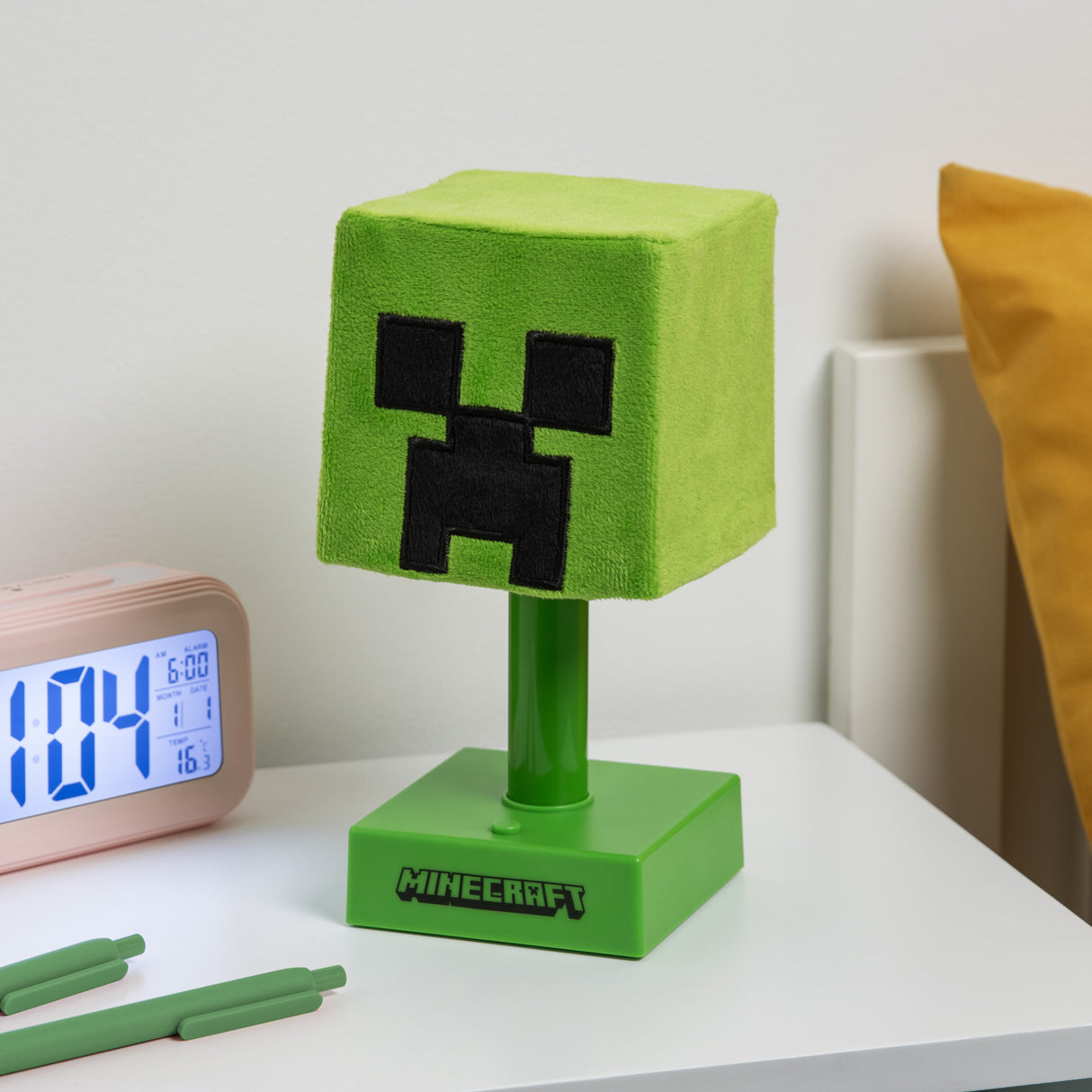 【予約商品】マインクラフト ふわふわスタンドライトミニ(クリーパー)