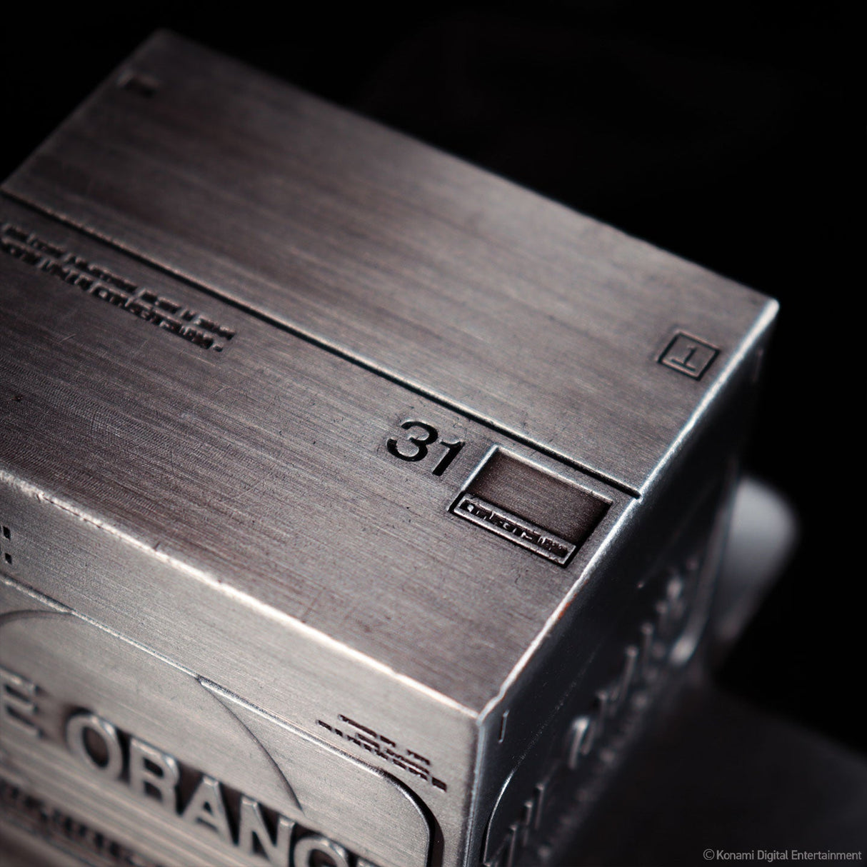 METAL GEAR SOLID 2 SONS OF LIBERTY オレンジのダンボール箱 レプリカ