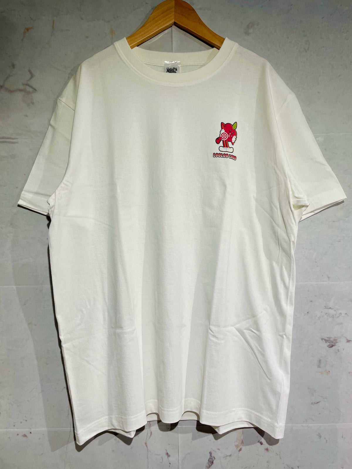HELLUVA BOSS Tシャツ（サーカスにて/ルールーランド）