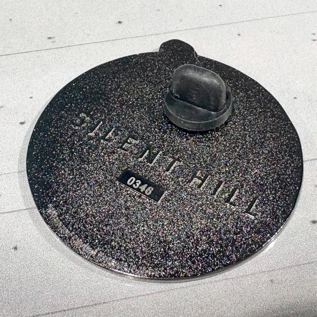 SILENT HILL ロビー・ザ・ラビット ピンバッジ（シリアルナンバー入り）