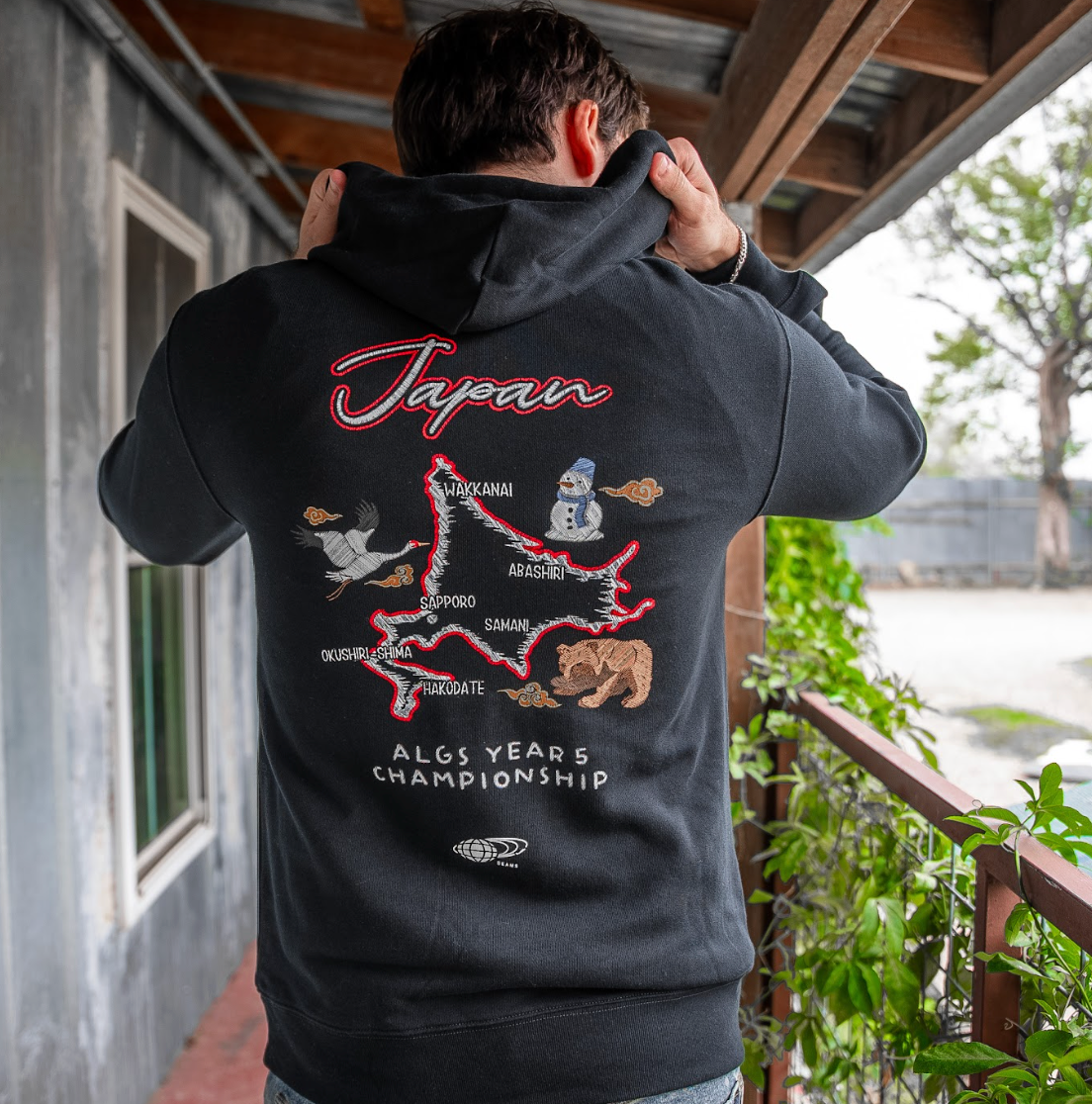 Apex Legends BEAMS ALGS パーカー